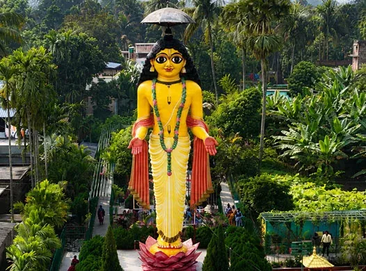 Ashram gardens and spiritual surroundings